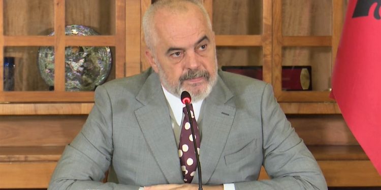 Rama shigjeton policët e korruptuar. Kërkon ndjekje penale dhe asnjë tolerancë për ta
