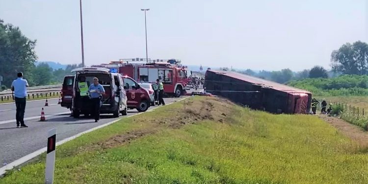Përmbyset në Kroaci autobusi me targa kosovare,  10 vdekur  dhe dhjetra të plagosur