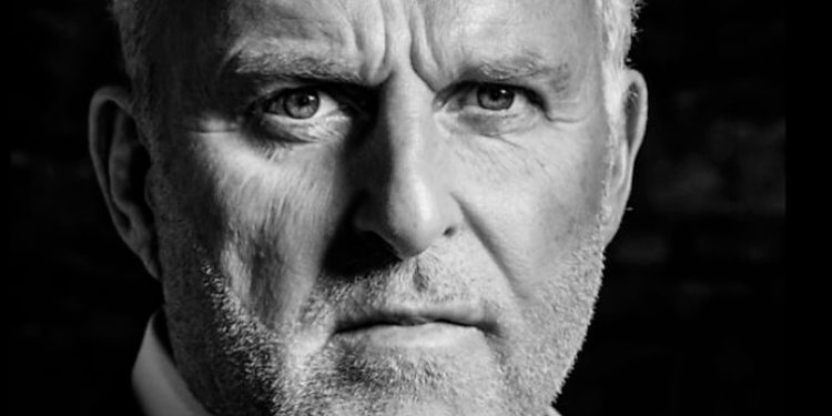 Hollandë/ Ndahet nga jeta gazetari investigativ Peter  R. Devries. I shtinë 5 plumba në kokë, sapo doli prej emisionit