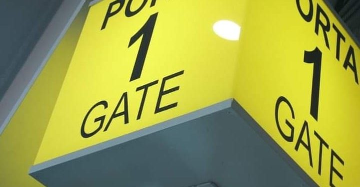 Italia zhvlerëson pasaportën e vaksinimit lëshuar nga autoritetet shqiptare. Për të hyrë në territorin e saj, kërkon ende testin antigen