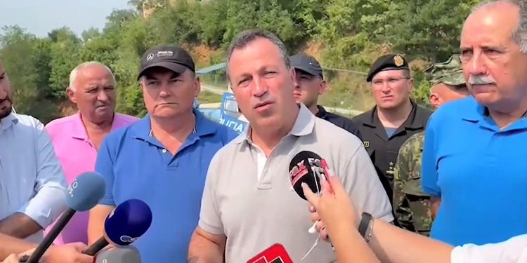 Peleshi për zjarrin në Kalimash: “Ne nuk jemi perfektë, por nuk na ka munguar gatishmëria”