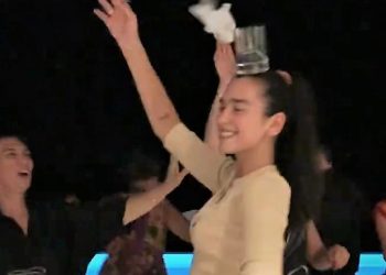 Dua Lipa ia merr valles: “Më thuaj që je shqiptar, pa më thënë që je shqiptar”