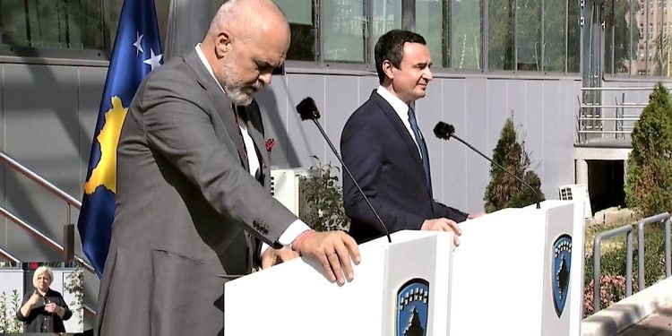 Përfundon takimi Rama-Kurti/ Rama: “E drejta në anën e Kosovës. Në nëntor, mbledhje e përbashkët për të koordinuar mbarëvajtjen e punëve”