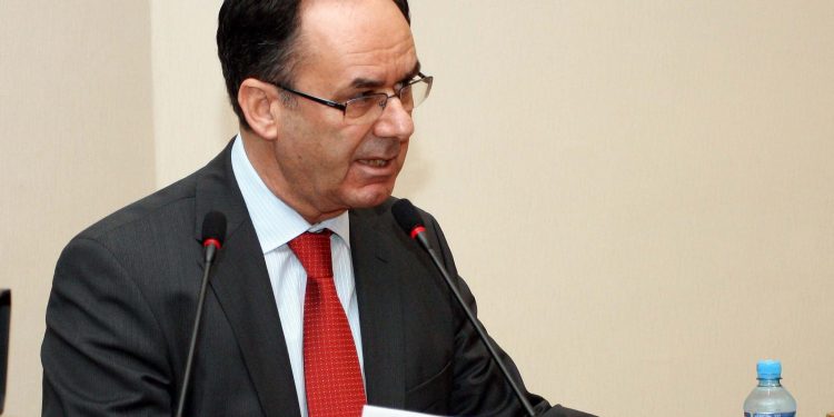 Panairi i 24 i Librit/ Kreu i Shoqatës së Botuesve Petrit Ymeri, njofton masat paraprake për zhvillimin e tij