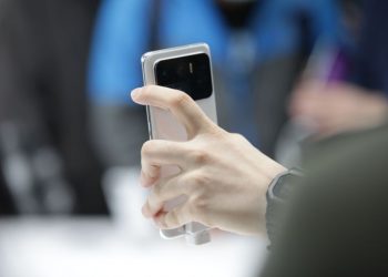 Lituania u bën thirrje qytetarëve t’i hedhin poshtë smartfonat Xiaomi dhe Huawei. “Eksportojnë të dhënat dhe censurojnë komunikimin”