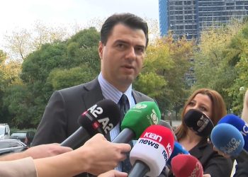 Basha deklaron përfshirjen e  oligarkëve në ligjin antimafia: “Lidhet me  vetingun e politikanëve”