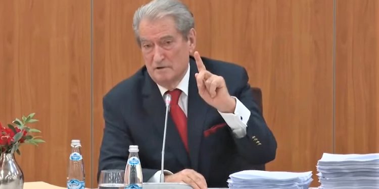 Debati mbi deklarimin e firmëtarëve, Berisha: “Vetëm Kuvendi mund ta bëjë një gjë të tillë. Ky mekanizëm, për të zhbllokuar partinë”