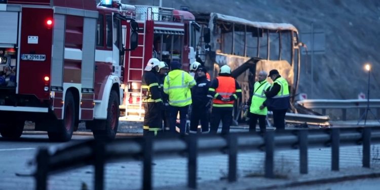 45 të vdekur, mes së cilëve dhe 12 fëmijë. Aksidenti tragjik rrëmben shqiptaro-maqedonasit