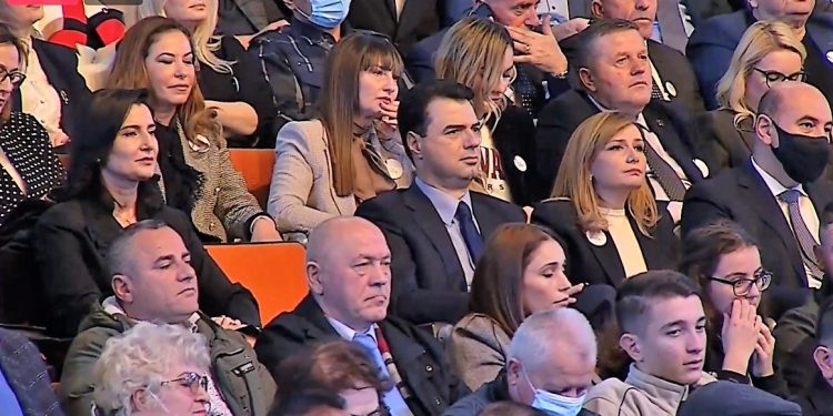 Nis Kuvendi Kombëtar i Bashës (live)