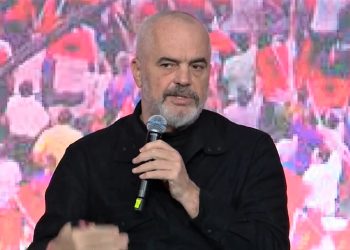 Rama: “Mbyllja e sporteleve lehtësim i madh për qytetarin. Nga janari, shteti vetëm onlajn”