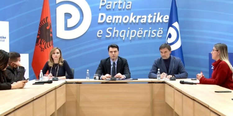 Skandali i pagave, Basha:  “Kemi përpara një tagentopoli, që meriton një megaproces. Aktualisht, ka presione të forta nga njerëz me veshje politike, që të mbyllen”