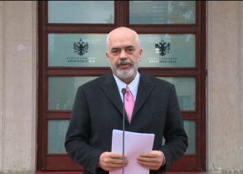 “Gjuhë më gjuhë me popullin”, Rama vendos të  kthejë kuvendimin popullor. Së shpejti një pyetësor, ku shqiptarë të japin ide mbi qeverisjen