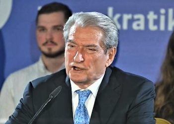 Pas Kuvendit, Berisha  flet para shqiptaro-amerikanve të Floridës. “Deputeti Basha mori peng partinë,  Yuri Kim kataliste e gjendjes në PD”