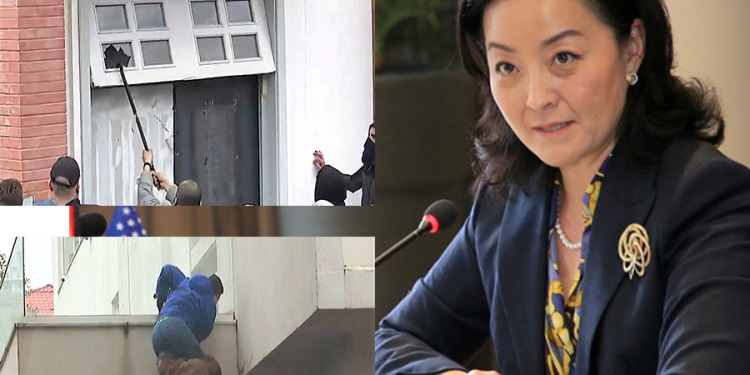 Përplasja e demokratëve, reagon Yuri Kim: “Jemi të shqetësuar që protestuesit po përdorin forcën…”