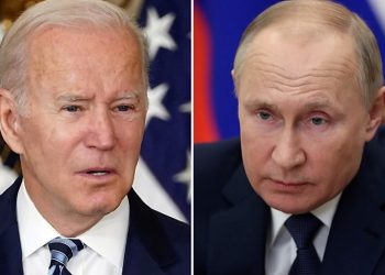 Biden paralajmëron Putinin për masa të ashpra nëse nis sulmin, Rusia zyrtare i cilëson thirrjet e tij për evakuim  si provokim