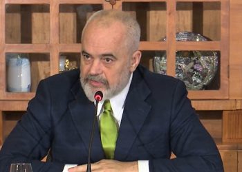 Shqipëria në krahë të Ukrainës/Rama: “Konflikti shumë i rrezikshëm, ruajmë të drejtën të themi bisedime-bisedime-bisedime”