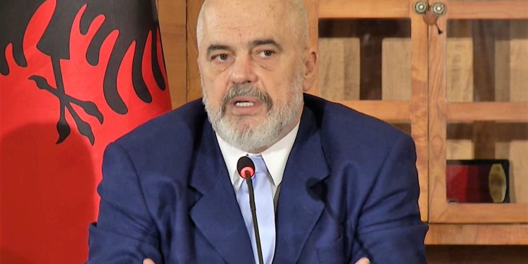 Samiti i jashtëzakonshëm i NATO-s/ Rama u tërheq veshin biznesmenëve që duan ulje të  çmimeve: ‘Sikur rrojnë në Hënë, jo në Tokë’