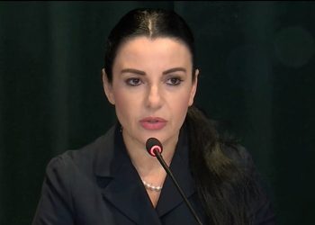 Nis sot kontrolli në terren për rezervat e sigurisë me naftë.  Balluku deklaron detyrimet dhe gjobat për furnizuesit