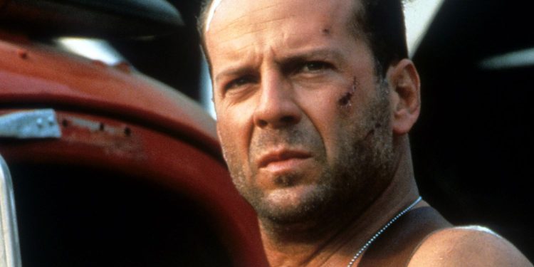 Bruce Willis lë aktrimin. Shkak afazia