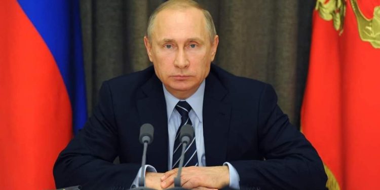 Ambasada Ruse në Shqipëri publikon fjalën e  Putinit: “Sot gjithë planetit i duhet të paguajë për ambiciet e Perëndimit…”