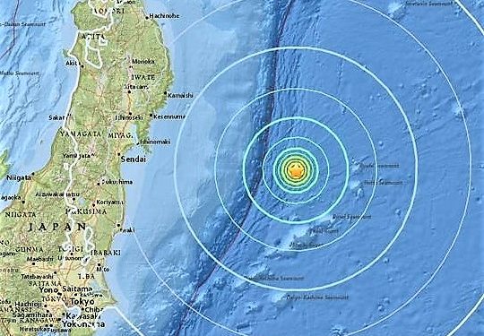 Tërmet 7.3 ballë në Fukushima të Japonisë. Jepet alarmi për një cunami të mundshëm