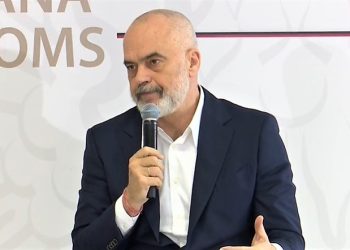 Rama fton biznesin e madh  të investojë në panele diellore: “Do incentivojmë edhe pallatet që duan panele diellore për energji”