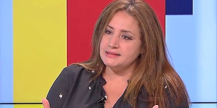 Mbetën duke therur njëri-tjetrin! Çfarë po ndodh me shoqërinë shqiptare? Nga Albana Nexhipi Lekaj