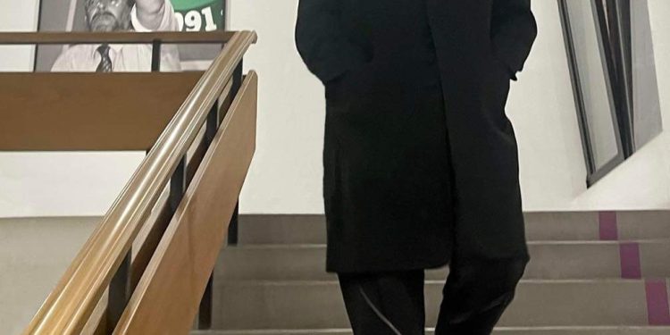 Nis sot kongresi i PS, Rama: “Më falni që ju zgjova si gogol”