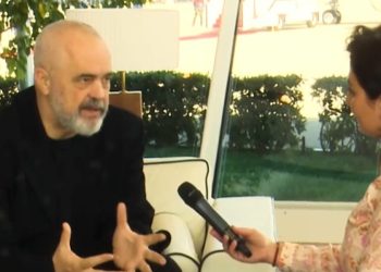 Rama në Azerbajxhan/ “Nisim projektet për gazifikimin e Shqipërisë, mjaft shpejt, nyje e rëndësishme e shpërndarjes së gazit”