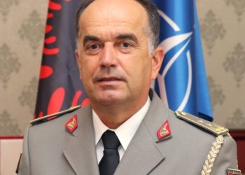 Po kush është Bajram Begaj, emri i përzgjedhur nga PS-ja për president  në vend të Metës?