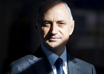 “Italianët nuk dijnë të bëjnë turizëm!”, Nga Elvin Meka