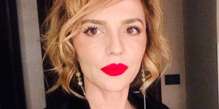 “Hapja e negociatave me Bashkimin Evropian, çfarë duhet të dimë para përmbytjes prej lotëve të gëzimit”, nga Ilda Zhulali