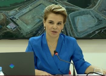 “Blejnë banane dhe shesin beton”, Kryemadhi denoncon evazionin fiskal prej 189 milionë lekësh kryer prej kompanive inceneratore. ” E tëra me bekimin e Ramës”