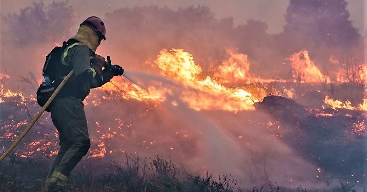 Temperaturat mbi 40 gradë i vënë flakën Evropës.  Eksperti: “Në të ardhmen kaq do jenë normale, do rriten edhe më”
