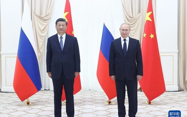Xi Jiping i jep fjalën Putinit: “Kina e gatshme të bashkëpunojë me Rusinë për marrë rolin e fuqive të mëdha në botë”