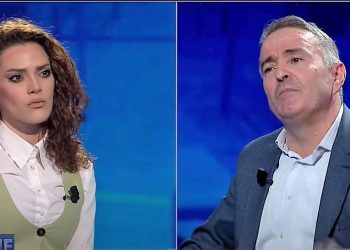 “Po është autonomi, pse bën shantazh ndaj universitetit?” Kreu i sindikatës së pedagogëve, Sandër Kovaçi flet për nivelin ku ka rënë  profesorati në Shqipëri