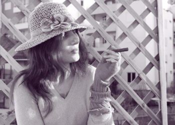 Dënohet me 40 ditë punë të detyrueshme poetja Mimoza Ahmeti