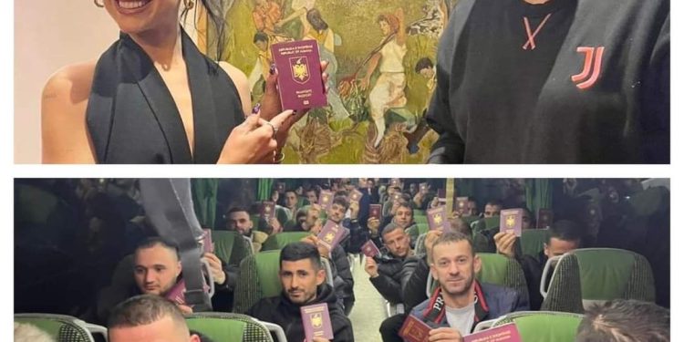 “A e ka kapluar spektakli kombin dhe a jemi bërë komb i spektaklit?”, nga Arbër Zajmi