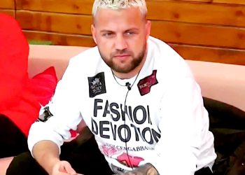 Plasin këngët për Luiz Ejllin: “Luiz Ejlli një talent, konkurrentët po i çmend”…