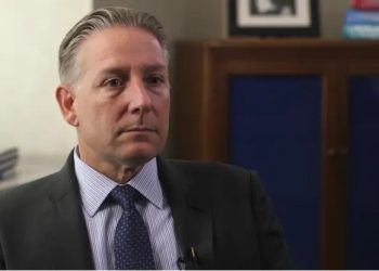 Berisha vë alarmin: “Rama këshillohej nga asete ruse, arrestimi i  Charls McGonigal e dëshmon këtë”