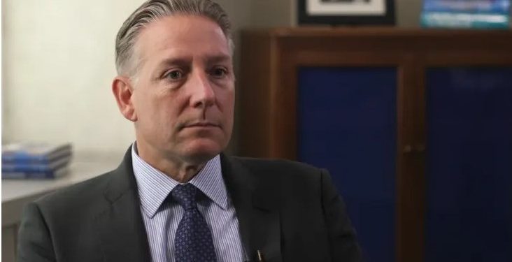 Berisha vë alarmin: “Rama këshillohej nga asete ruse, arrestimi i  Charls McGonigal e dëshmon këtë”