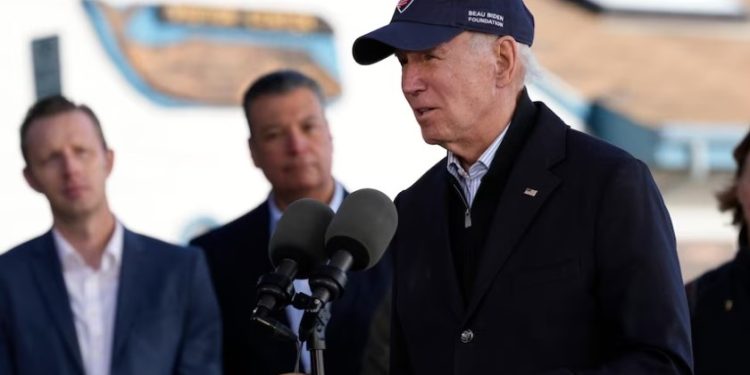 FBI kontrollon shtëpinë e Bidenit. I gjen dokumente të klasifikuara