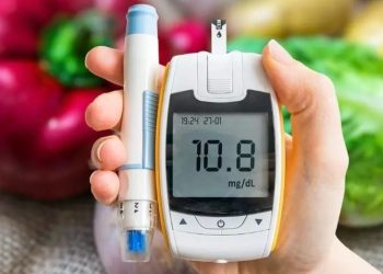 Sheqeri i lartë në gjak: çfarë duhet të hamë dhe çfarë të shmangim