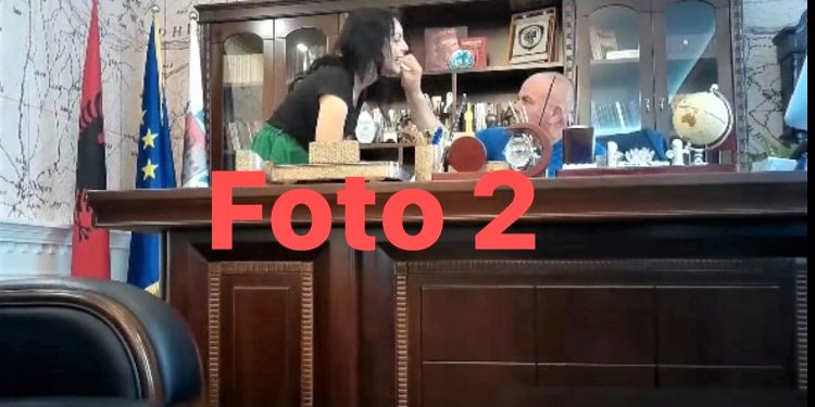 Video-skandali Gjici /Mbaron aktin seksual e u kthehet si pa gjë të keqe shkresave. Gazetari Artan Hoxha publikon videon e plotë