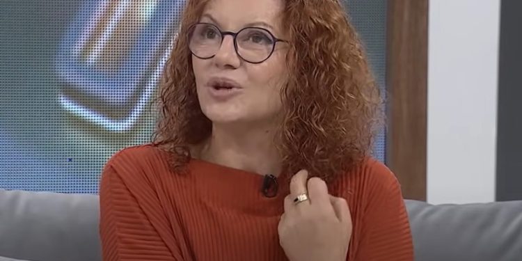 Saturni  tek Peshqit në të drejtë! Ja çfarë do të thotë e kë do të ndikojë më shumë/ Nga Meri Gjini