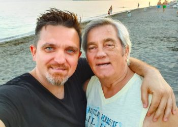 E TRISHTË/ Ndahet nga jeta aktori i mirënjohur i humorit, Zef Deda