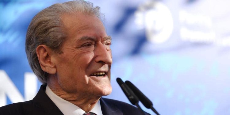 Heqja e imunitetit, reagon Berisha: “E paimagjinueshme! Gjykata speciale dhe Parlamenti, vegla të Edi Ramës”