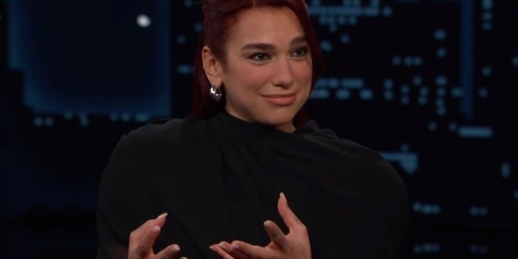 “Ka një dërrasë mangut”/ Dua Lipa shpjegon disa prej shprehjeve frazeologjike më të njohura shqiptare