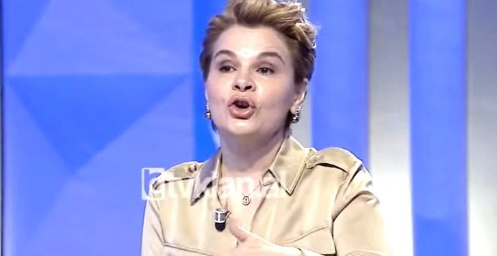 Situata në PL, flet Monika Kryemadhi: “Metën e kanë gënjyer, se kështu është kur rri me servilë”