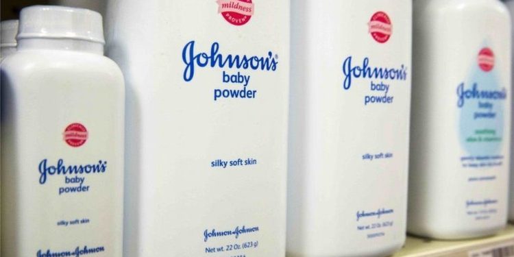 Pudra e tij shkaktare e kancerit të vezoreve, Johnson&Johnson ofron 6.5 miliardë dollarë për heqjen e padive
